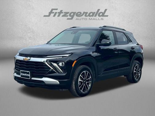 Mosaic Black Metallic 2025 Chevrolet Trailblazer LT