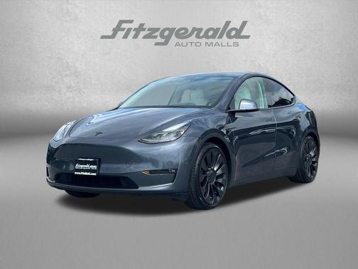 Gray 2023 Tesla Model Y Performance Dual Motor All-Wheel Drive