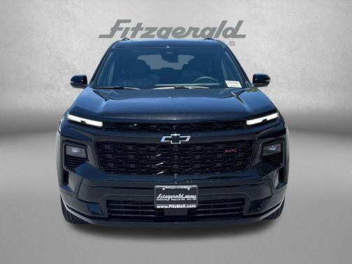 Mosaic Black Metallic 2026 Chevrolet Traverse RS