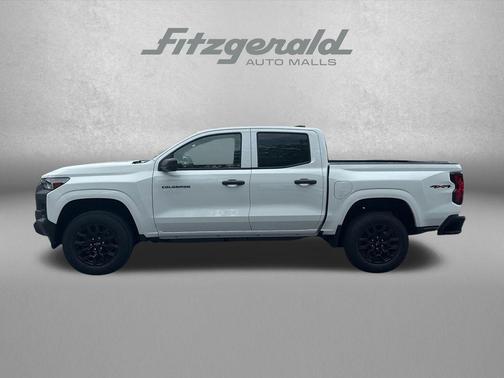 Summit White 2026 Chevrolet Colorado WT