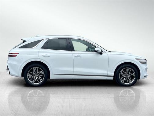 2022 Genesis GV70 2.5T AWD
