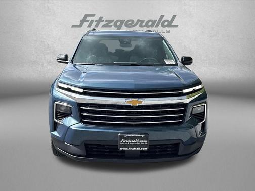 Lakeshore Blue Metallic 2026 Chevrolet Traverse LT