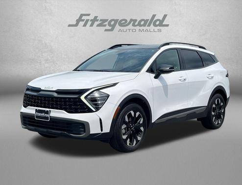 Glacial White Pearl 2024 Kia Sportage X-Line