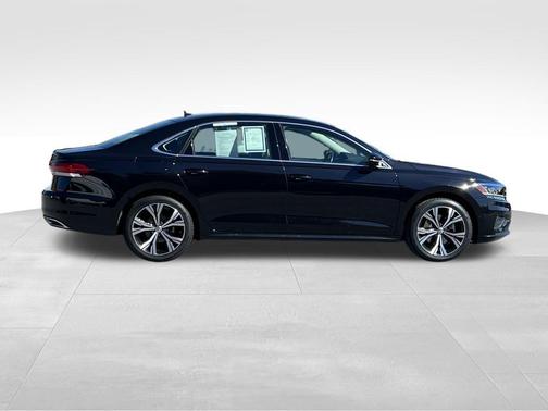2020 Volkswagen Passat 2.0T SE