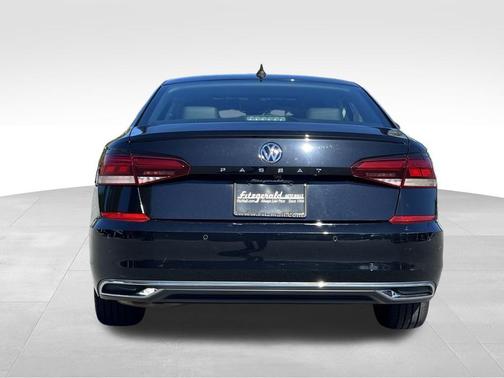 2020 Volkswagen Passat 2.0T SE