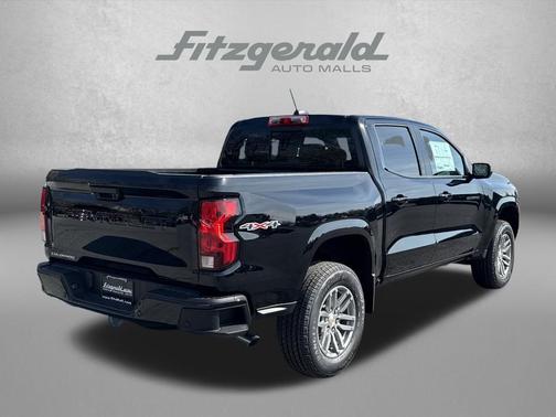 Black 2026 Chevrolet Colorado LT