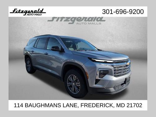 2025 Chevrolet Traverse LT