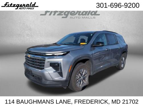 2025 Chevrolet Traverse LT