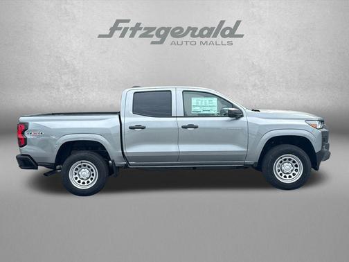 Sterling Gray Metallic 2026 Chevrolet Colorado WT