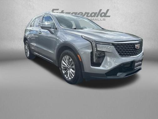 Argent Silver Metallic 2024 Cadillac XT4 Premium Luxury