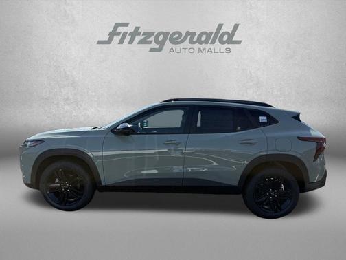 Cacti Green 2026 Chevrolet Trax FWD ACTIV
