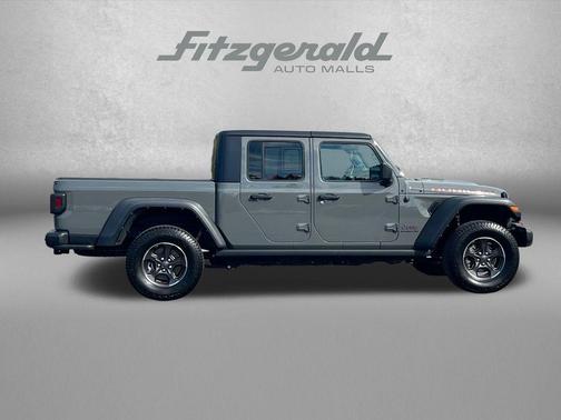 Sting-Gray Clearcoat 2021 Jeep Gladiator Rubicon