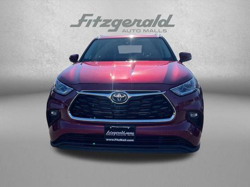 2022 Toyota Highlander Hybrid Limited