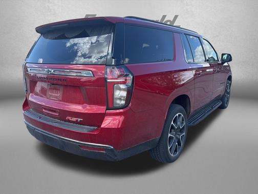Cherry Red Tintcoat 2022 Chevrolet Suburban RST