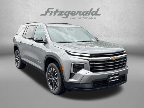Sterling Gray Metallic 2026 Chevrolet Traverse LT