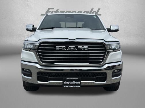 Bright White Clearcoat 2026 RAM 1500 Laramie