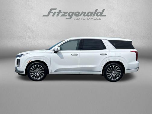 Hyper White 2023 Hyundai PALISADE Calligraphy