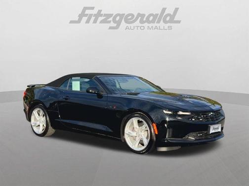 Black 2023 Chevrolet Camaro RWD Convertible LT1