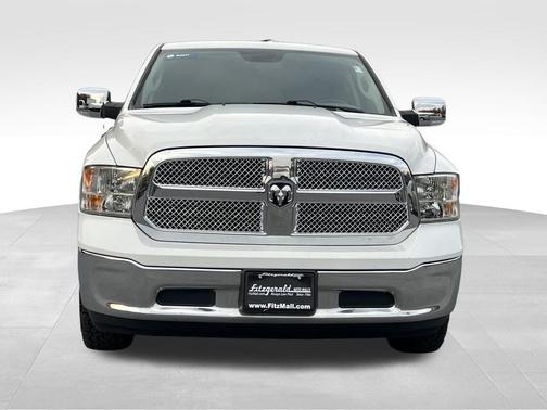 2019 RAM 1500 SLT