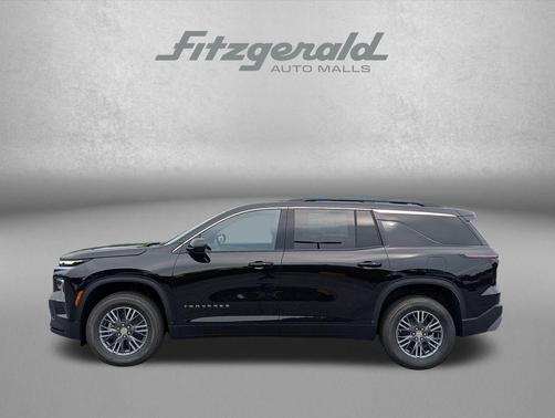 Mosaic Black Metallic 2026 Chevrolet Traverse LT