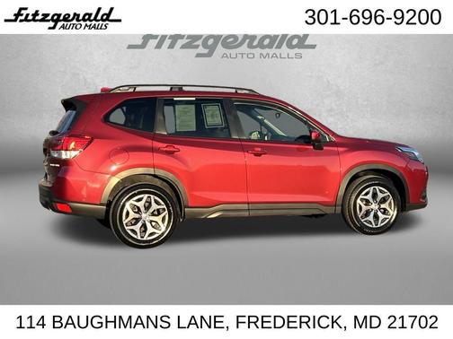 2023 Subaru Forester Premium