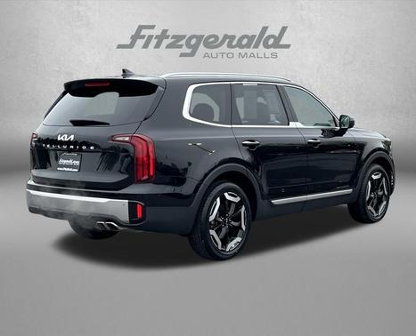Ebony Black 2025 Kia Telluride S