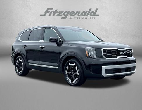 Ebony Black 2025 Kia Telluride S