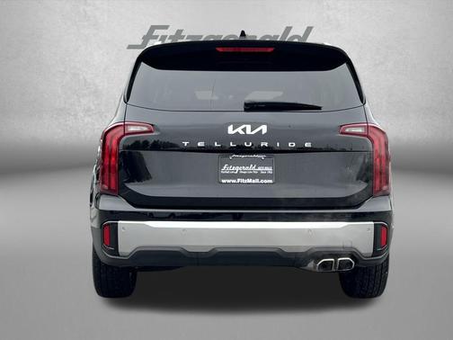 Ebony Black 2025 Kia Telluride S