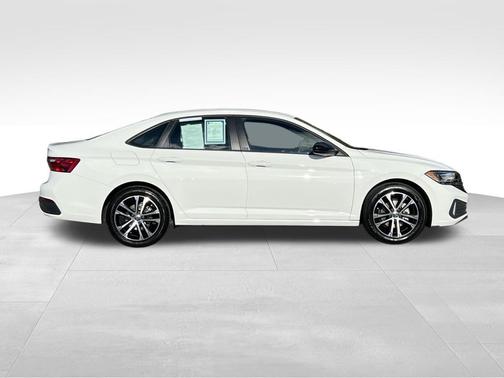 2023 Volkswagen Jetta 1.5T Sport