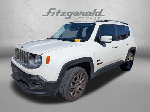 Alpine White 2016 Jeep Renegade Latitude