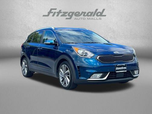 Deep Cerulean 2017 Kia Niro Touring