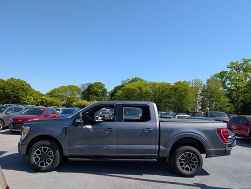 CARBONIZED GRAY METALLIC 2023 Ford F-150 XLT