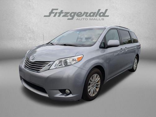 2014 Toyota Sienna XLE