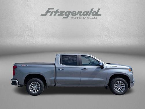 Sterling Gray Metallic 2024 Chevrolet Silverado 1500 LT