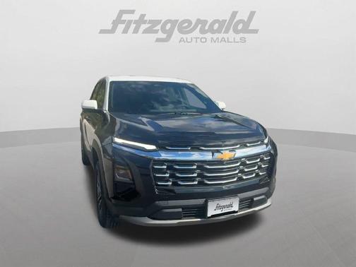 Mosaic Black Metallic 2027 Chevrolet Equinox 1LT
