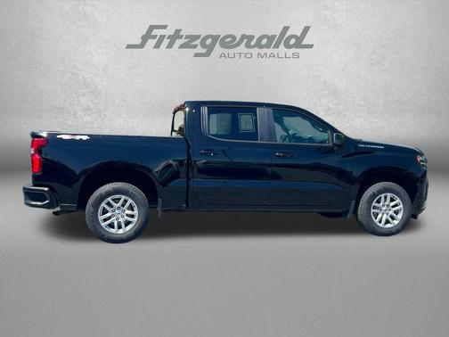 Black 2021 Chevrolet Silverado 1500 RST