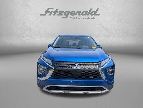 Lightning Blue Metallic 2025 Mitsubishi Eclipse Cross SE