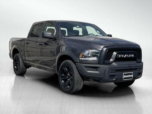2024 RAM 1500 Classic Warlock Crew Cab 4x4 5'7' Box