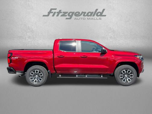 Radiant Red Tintcoat 2026 Chevrolet Colorado Z71