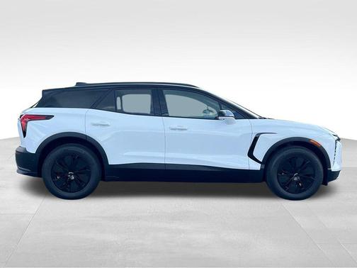2025 Chevrolet Blazer EV eAWD LT
