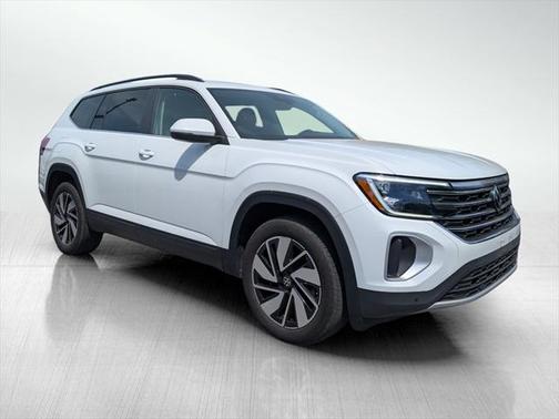 2024 Volkswagen Atlas 2.0T SE w/Technology 4MOTION