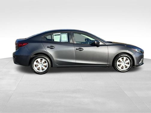 2016 Mazda Mazda3 i Sport