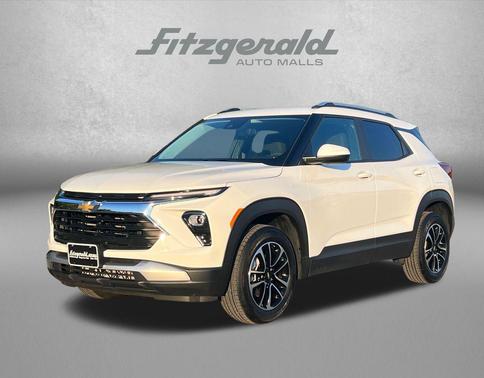Summit White 2025 Chevrolet Trailblazer LT