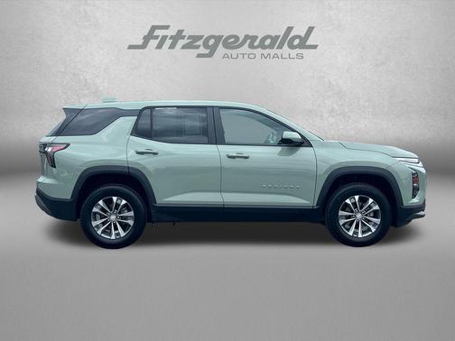 Cacti Green 2026 Chevrolet Equinox 1LT