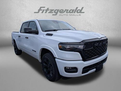 Bright White Clearcoat 2025 RAM 1500 Big Horn/Lone Star