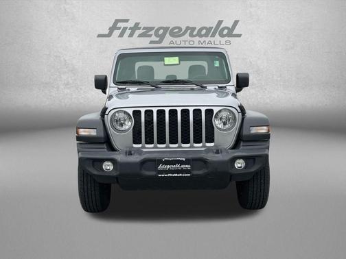 2021 Jeep Gladiator Sport