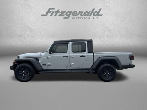 2021 Jeep Gladiator Sport