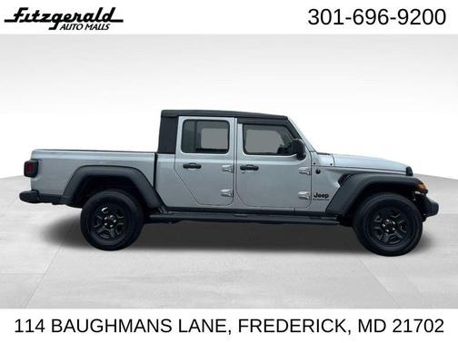 2021 Jeep Gladiator Sport