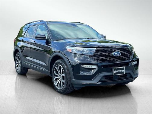 2023 Ford Explorer ST-Line