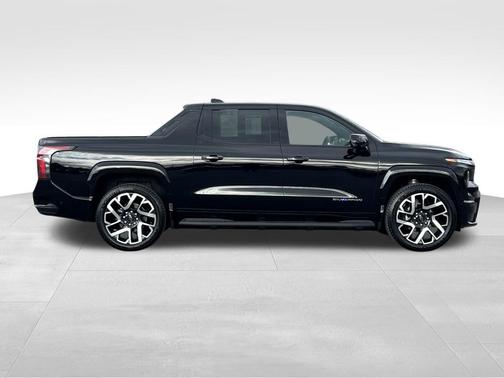 2024 Chevrolet Silverado EV First-Edition RST 4WD